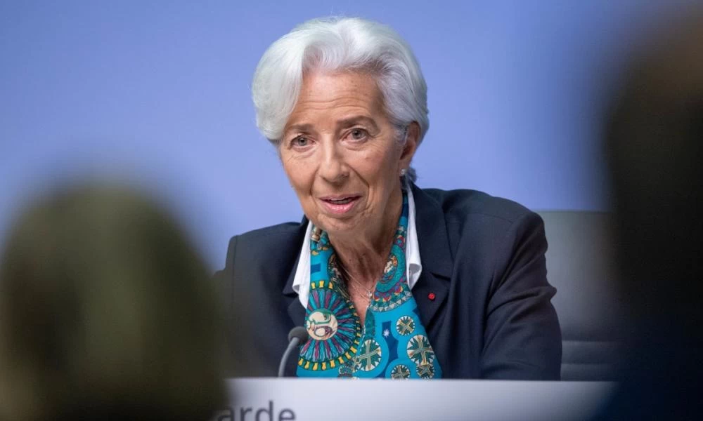 Αγνοεί το γερμανικό δικαστήριο η Λαγκάρντ και προχωρά στο QE